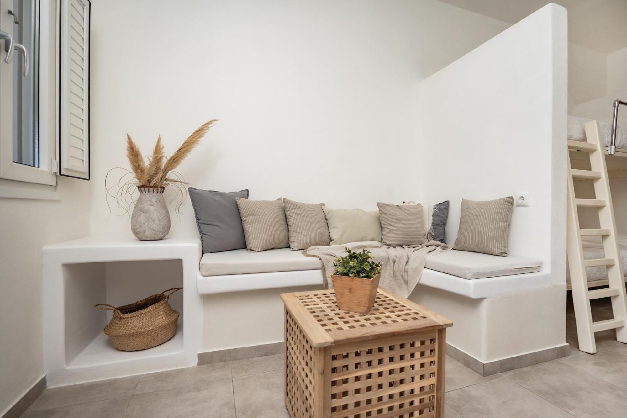 Thea Suites Naxos Агиос-Прокопиос Экстерьер фото