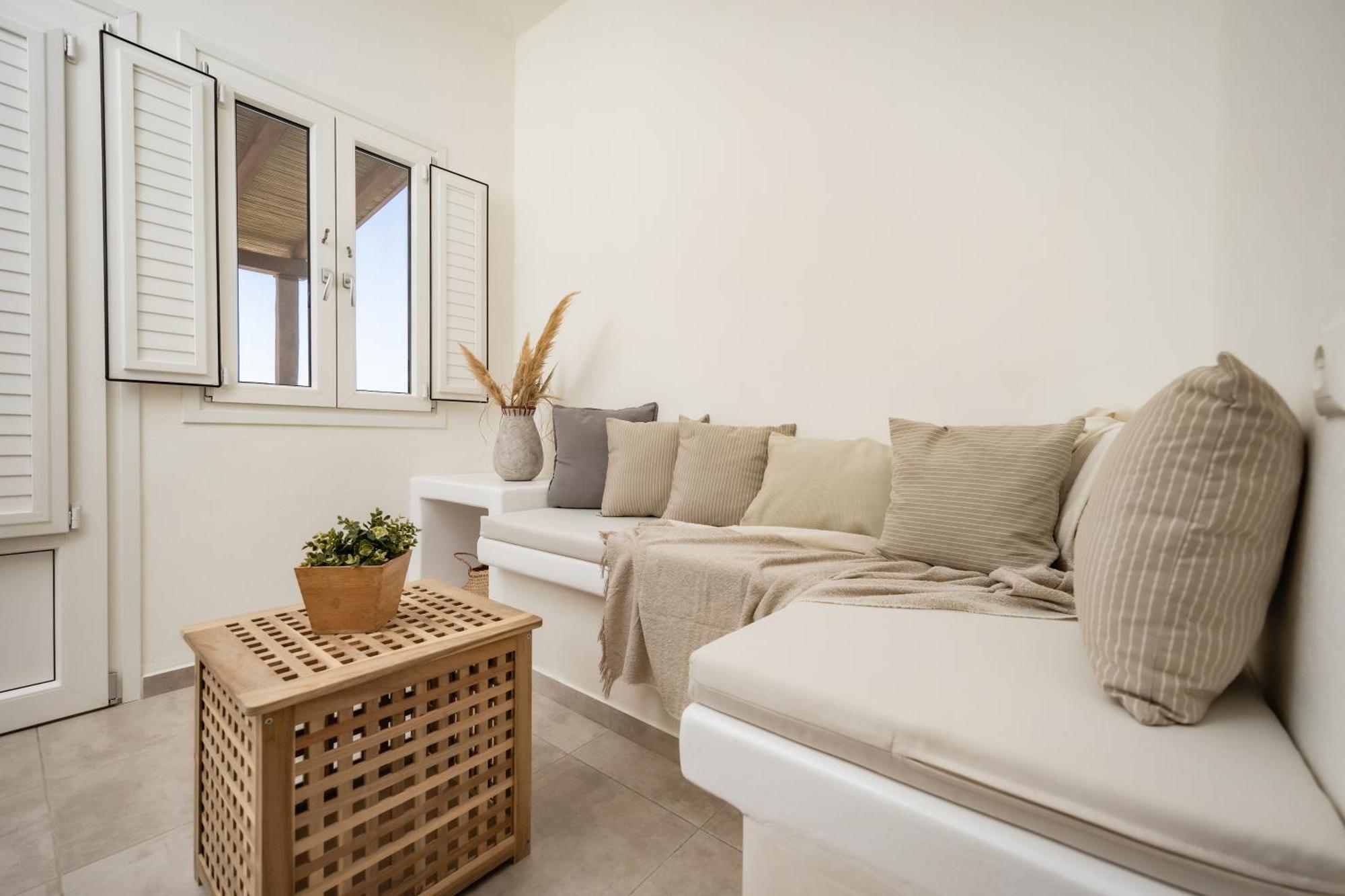 Thea Suites Naxos Агиос-Прокопиос Экстерьер фото