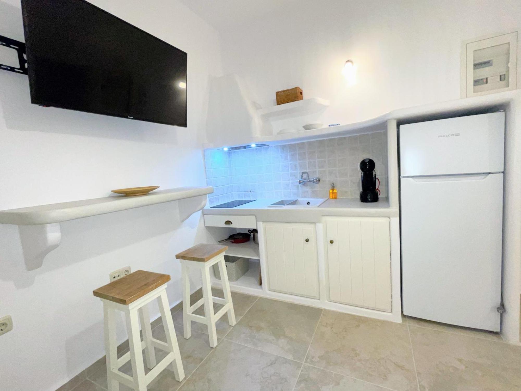 Thea Suites Naxos Агиос-Прокопиос Экстерьер фото